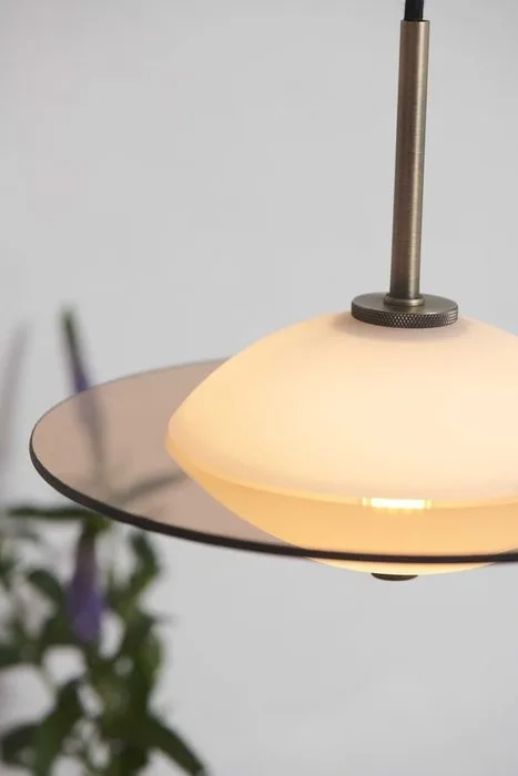 Michael Waltersdorff - Pendant ceiling lamp - Orbit Ø24 - Opal/Antique Brass - Metal, Glass