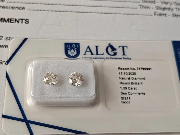 2 pcs Diamond (Natural) - 1.29 ct - Round - K, M - SI2, I1 - Antwerp Laboratory for Gemstone Testing (ALGT)