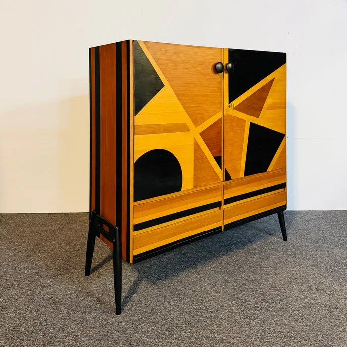 Cupboard - Wood, Furniert
