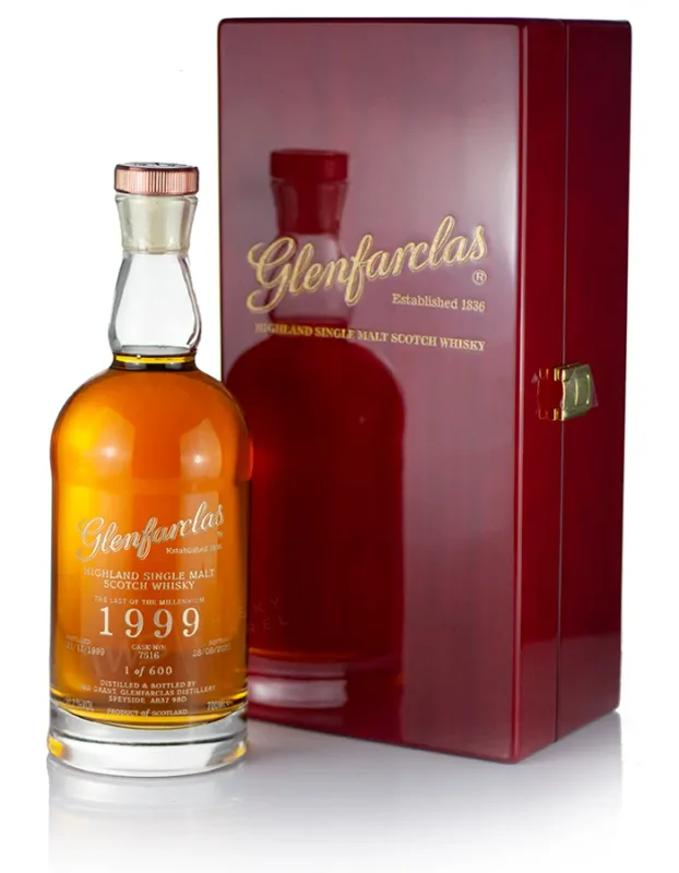 Glenfarclas – Millennium Cask 25 Year Old Decanter Collection #4 (51.2%)