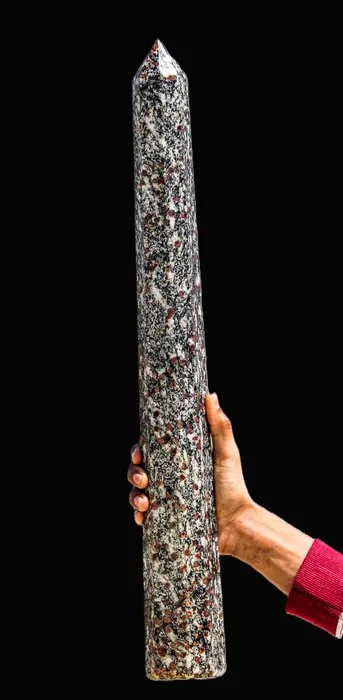 Pink Ruby Spinel 50cm Obelisk Tower - 3.57kg Marbled Crystal Obelisk - Height: 505 mm - Width: 60 mm- 3570 g - (1)