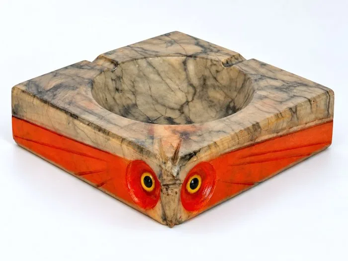 Ashtray - Alabaster - Vintage alabaster ashtray/trinket tray, handmade, with an owl decoration
