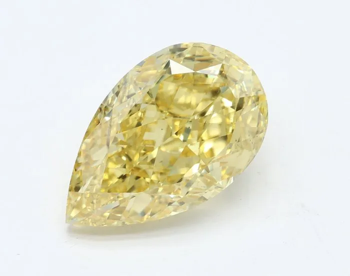 1 pcs Diamond (Fancy coloured lab-grown diamond) - 7.51 ct - Pear - Fancy vivid Yellow - VS2 - International Gemological Institute (IGI)