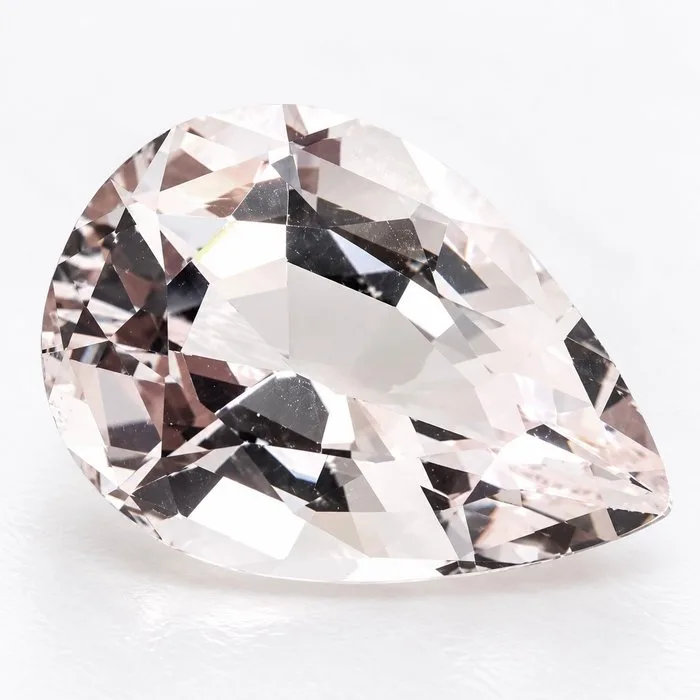1 pcs Pink Beryl - 4.84 ct - International Gemological Institute (IGI) - Light Color Morganite
