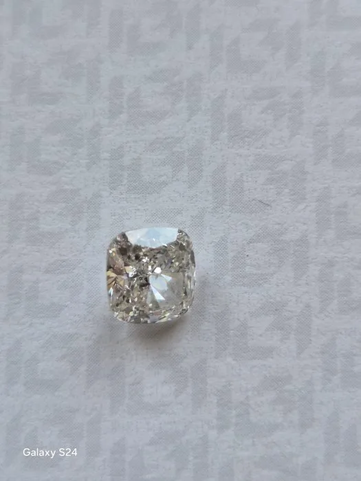 1 pcs Diamond (Natural) - 1.52 ct - Cushion - J - I1 - International Gemological Institute (IGI) - Ct 1.52