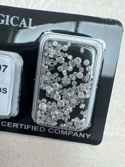 194 pcs Diamond (Natural) - 2.53 ct - Round - F, G, D (colourless), E - I2, SI3 - Gemmological Centre Israel (G.C.I.)