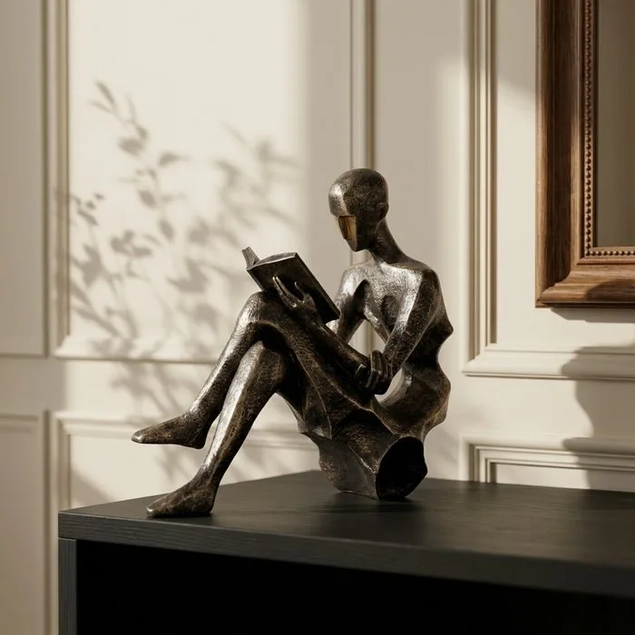 Sculpture, "Quiet Pages" — Aged Bronze Seated Reader Sculpture - 16 cm - Resin