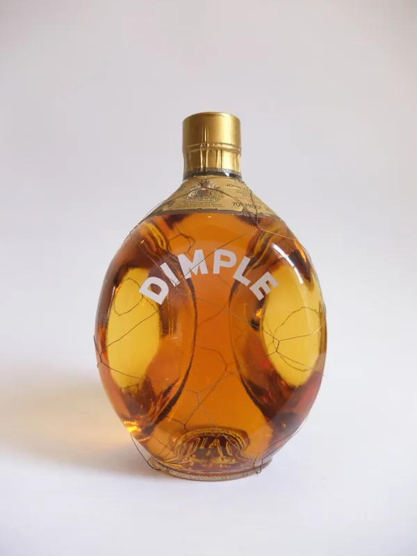 John Haig's "Dimple" Blended Scotch Whisky, 1960s (75cl, 40%)