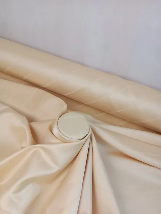 Textile (2) - 600 cm - 140 cm - Trevira satin