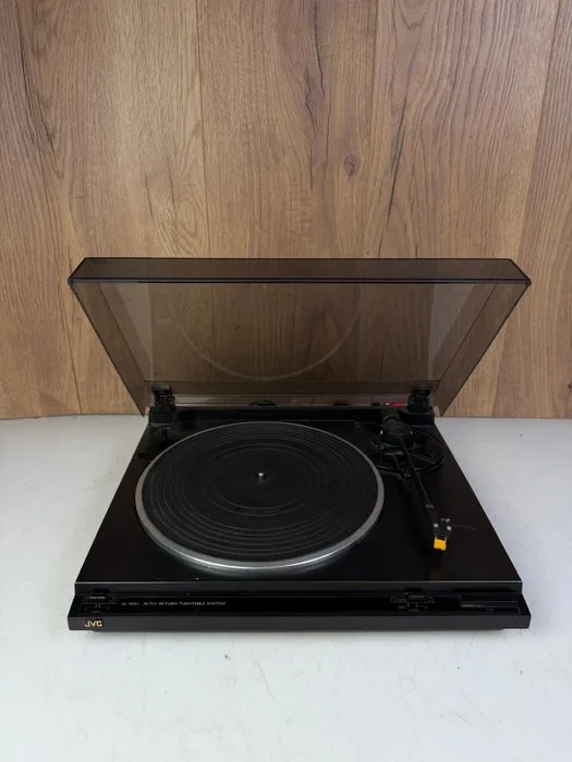 JVC - AL-A150 Record player