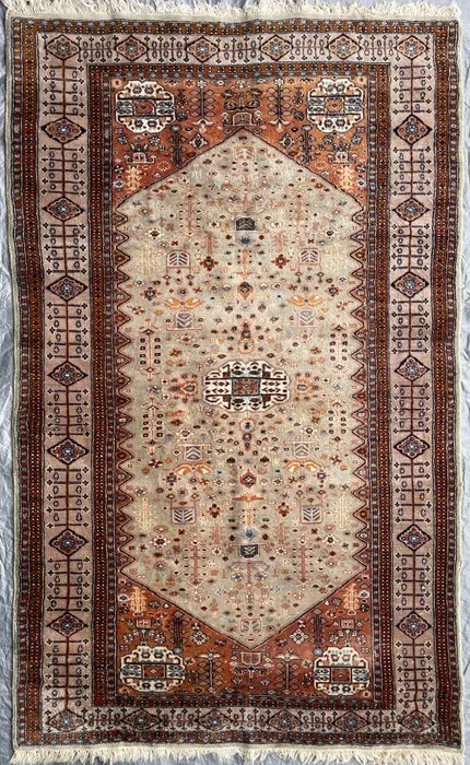 Pakistan Art Carpet - Cleaned - Carpet - 197 cm - 122 cm