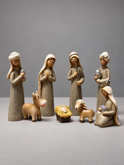 Statue, Complete moderne kerstgroep – 8-delig – warme goud- en zilvertinten - 10 cm - Composite
