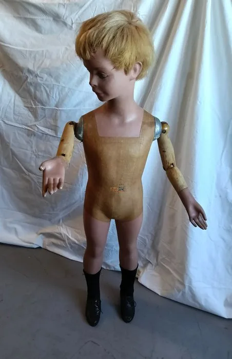 Pofa - Mannequin - Manichino di bambino, anni '50,originale - child - Plaster, Metal, Composite