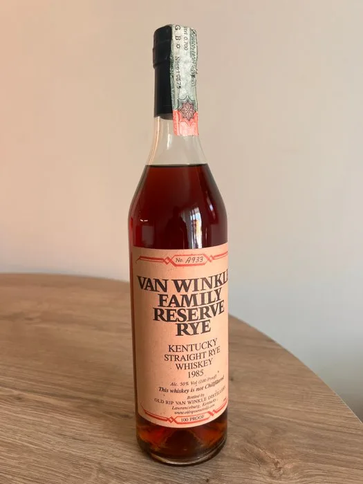 Van Winkle 1985 15 years old Family Reserve - Rye 100 Proof – Not Chillfiltered Bottle No. A933 - b. 2000s - 70cl
