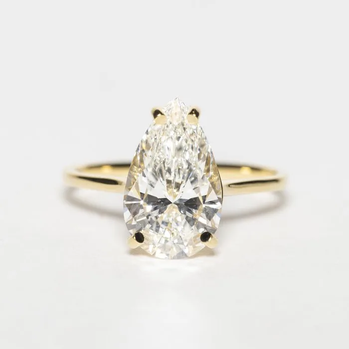 Ring - 18 kt. Yellow gold - 3.07ct. tw. Diamond (Lab-grown) - F VS2 2EX