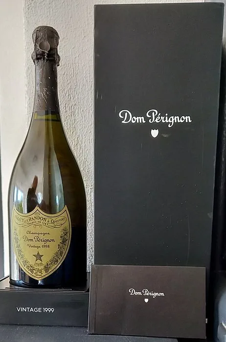 1998 Dom Pérignon - Champagne Brut - 1 Bottle (0.75L)