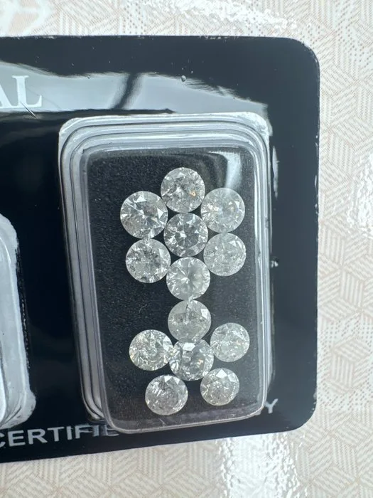 13 pcs Diamond (Natural) - 2.69 ct - Round - D (colourless), E, F - SI1, I1 - Gemmological Centre Israel (G.C.I.)