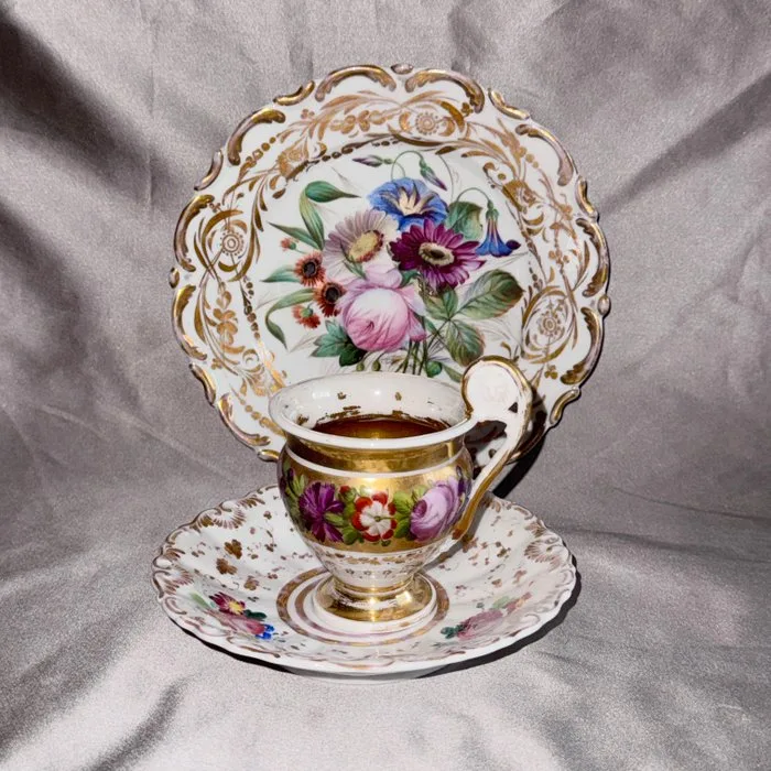 Cup and saucer (3) - Porcelain - Biedermeier collectible place setting