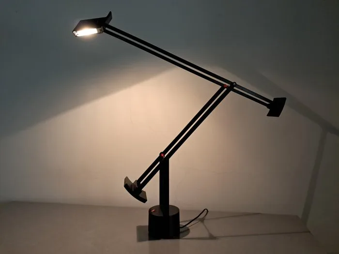 Artemide - R. Sapper - Table lamp - So-and-so - Metal, Plastic - Artemide TIZIO No. 0006831