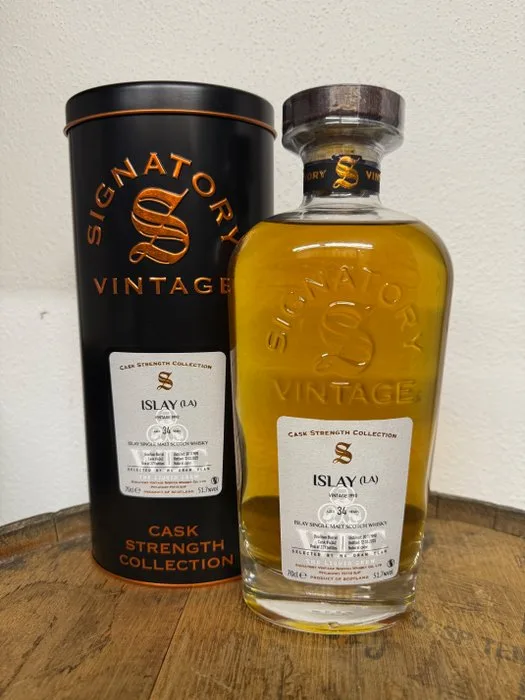 Islay (La) - undisclosed Laphroaig 1990 34 years old Cask no. 4342 for Wu Dram Clan - Signatory Vintage - b. 2025 - 70cl