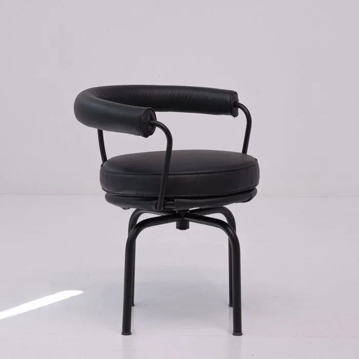 Cassina - Charlotte Perriand, Le Corbusier, Pierre Jeanneret - Armchair - LC7 - Steel