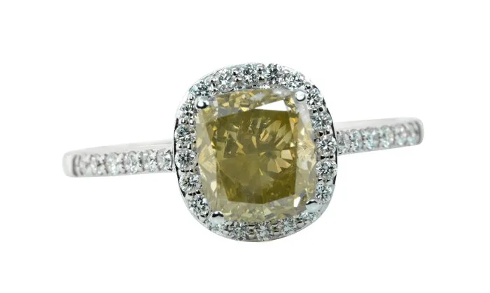 Ring - 14 kt. White gold, Natural Fancy Greenish Yellow - 2.00ct. tw. Yellow Diamond (Natural coloured) - Diamond - 0.26cts - VS