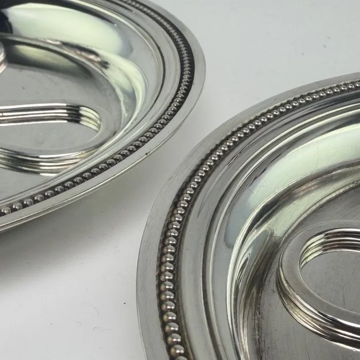 Christofle - Bottle coaster (2) - Perles Pattern - French Louis XVI style - Silverplated - Presentation Dishes