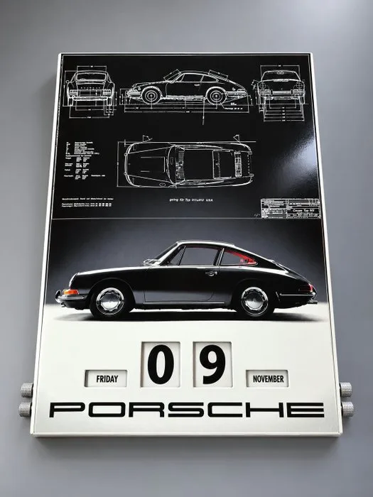Perpetual Calendar - Porsche