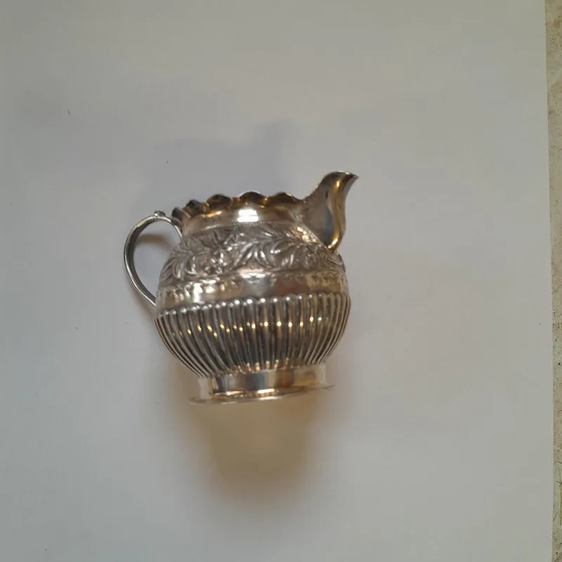 Solid silver cream jug Birm 1887 Nathan & Hayes 57 g