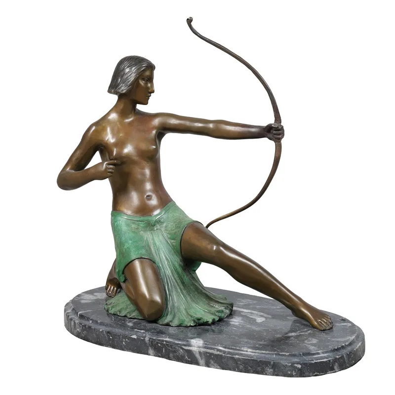 Dimitri Chiparus (1886-1947) Bronze Study of a Huntress