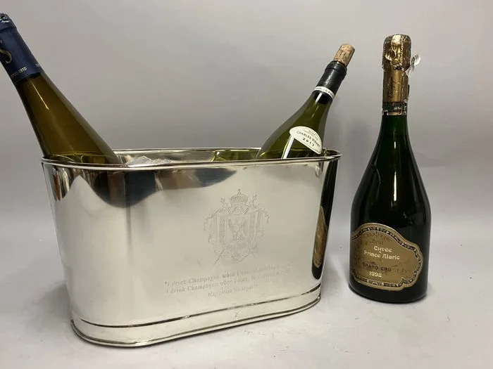 Wine cooler - with engraved text from Bollinger and Napoleon Bonaparte - fits 2 to 3 bottles - Nickel plated