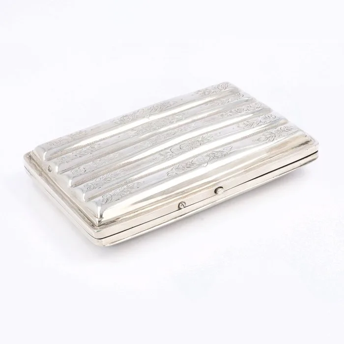 A.G. Kooiman & K.L. Mopman (1870) - Cigar box -.833 silver