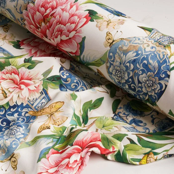 Exclusive GCFabrics – Certified Cotton Fabric with Floral Peonies and Blue Oriental Vases – - Upholstery fabric - 300 cm - 280 cm