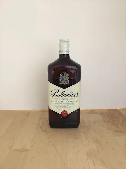 Ballantine's Finest (1L, 40%)
