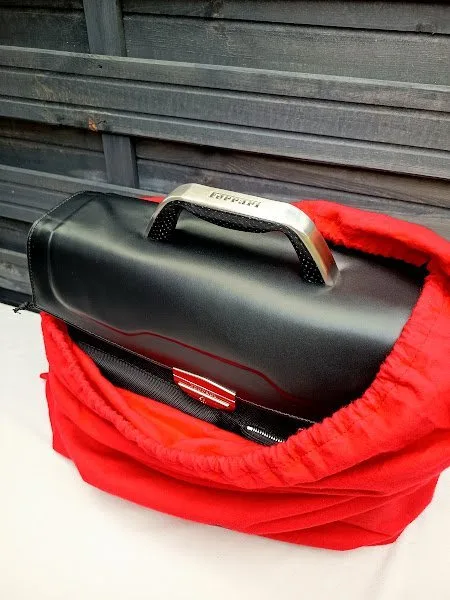 Bag - Ferrari - Sacoche cartable ordinateur en cuir luxe Ferrari neuf