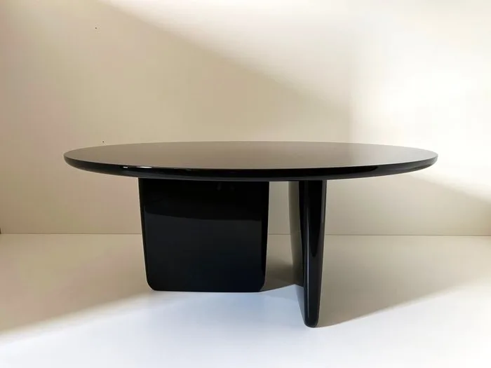 B&B Italia - Edward Barber & Jay Osgerby - Dining table - Tobi-Ishi - Medium-density fibreboard (MDF) panels / high-density polyurethane resin