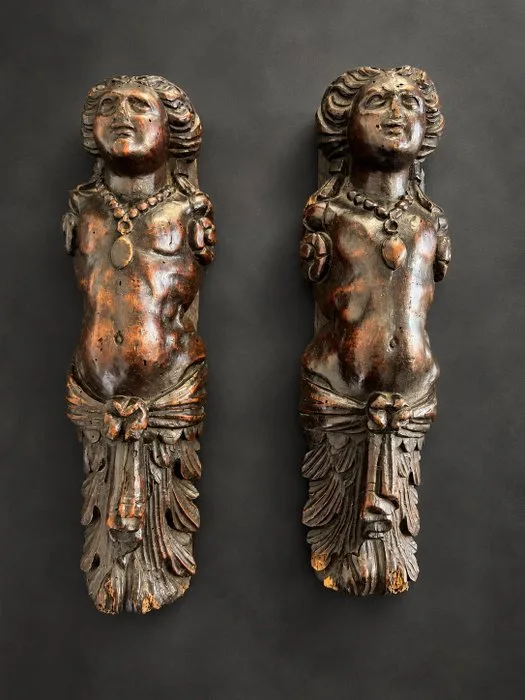 Decorative ornament (2) - Pair of feminine terms