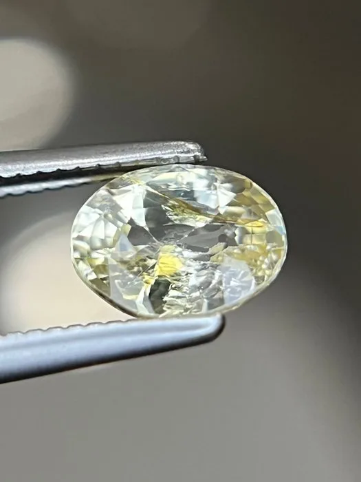 1 pcs Yellow Sapphire - 1.09 ct - International Colored Gemstone Association (ICA GemLab) - FIND YELLOW COLLECTION