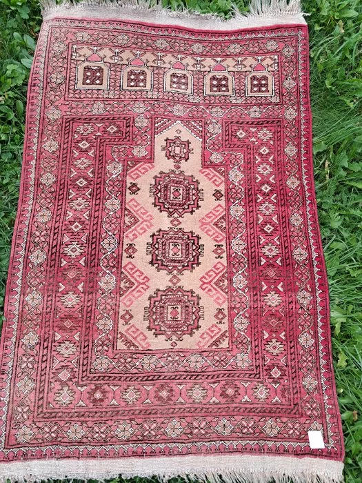 Carpet - 125 cm - 60 cm