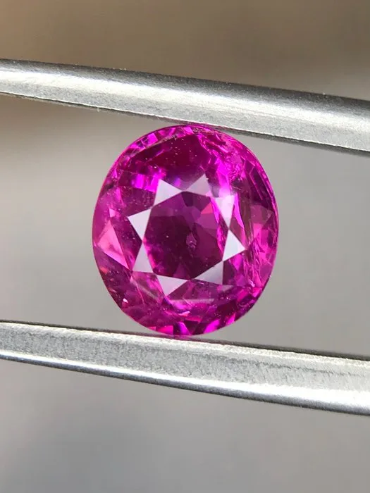 1 pcs Pink, Purple Sapphire - 1.05 ct - Guild Gem Laboratory - Lavender Sapphire- unheat
