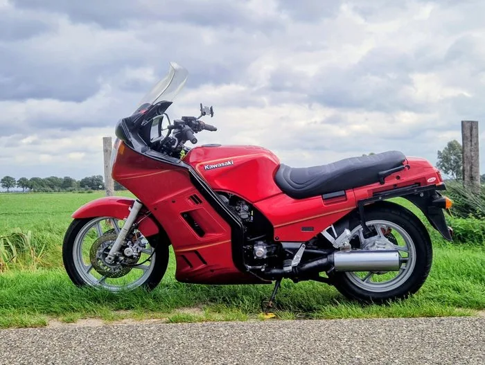 Kawasaki - GTR 1000 - 1992
