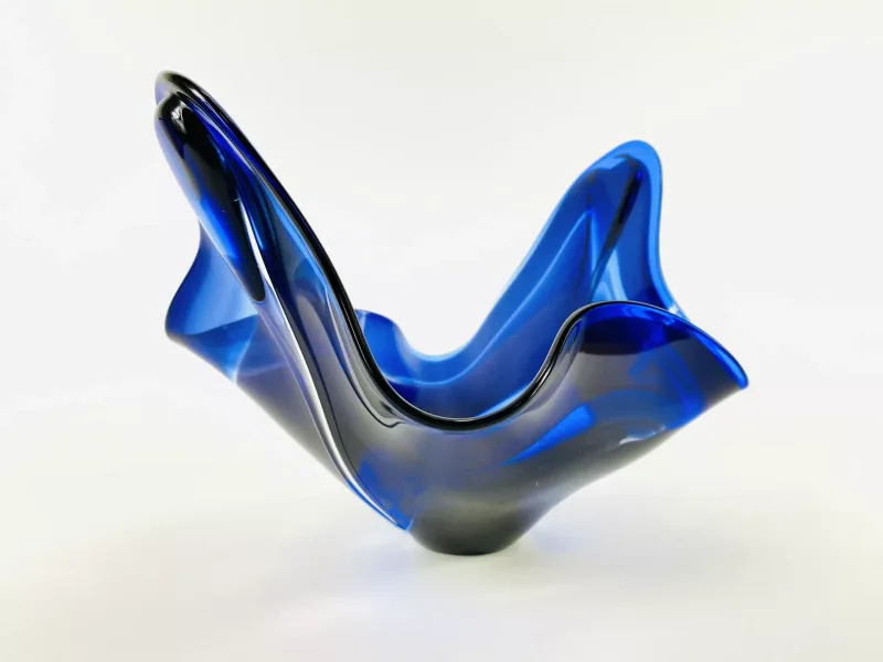 Niki Williams, a large organic form studio art glass bowl,