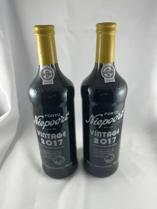 2017 Niepoort - Vintage Port - Bottled in 2019 - Douro - 2 Bottles (0.75L)