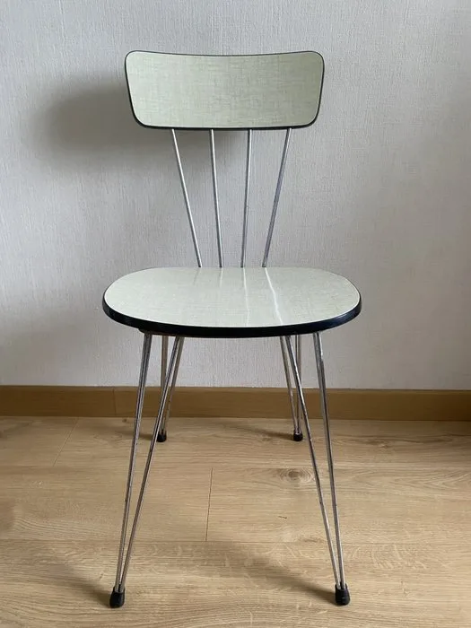 Chair - Formica, Metal, Chrome plated - Vintage spindle legs