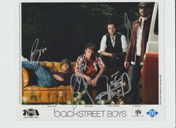 Backstreet Boys - Signed promotional photo with certificate