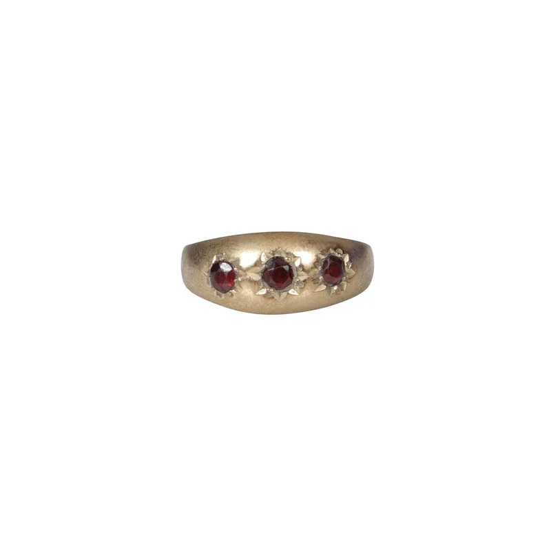 A 9 Carat Gold Gypsy Ring