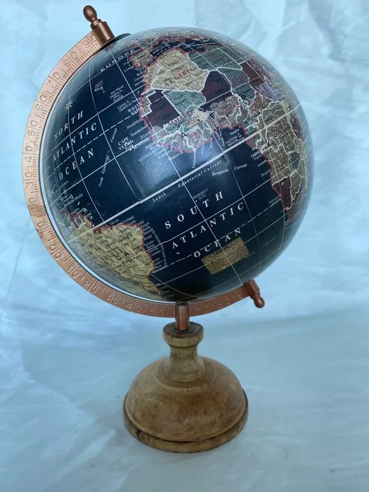Globe - Epoca - 1990-2000