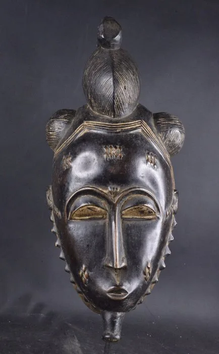 Mblo mask - Baule - Côte d'Ivoire