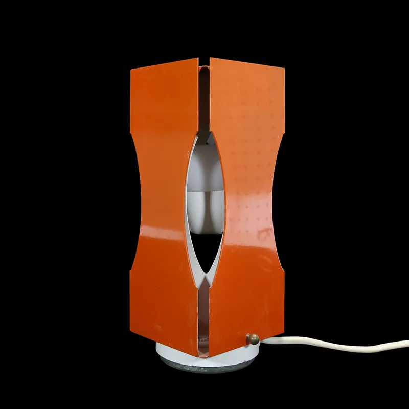 Unusual Italian 1970s Rotating Table Lamp