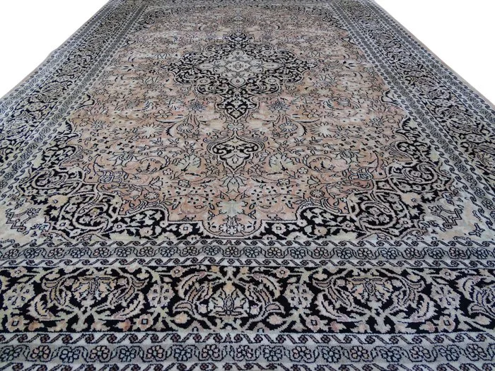 Silk Cashmere - Cleaned - Rug - 270 cm - 186 cm